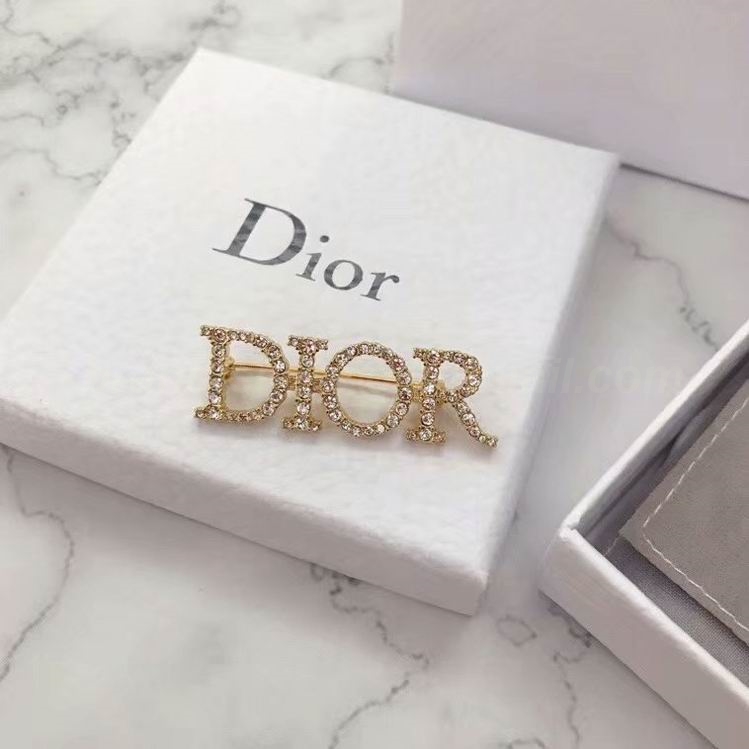 DIOR Brooch 4